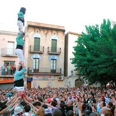 Diada castellera a la plaça Prat de la Riba