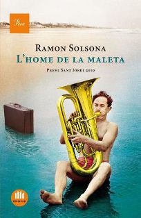 L’escriptor Ramon Solsona ens comenta la seva novel·la "L’home de la maleta".