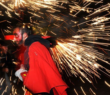 Festa Major 2013: Correfoc de Festa Major amb Diables de Mollet.