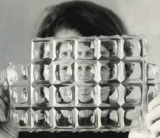 Exposició "Aurèlia Muñoz: Recerques infinites. Fibres, textures i espai" .