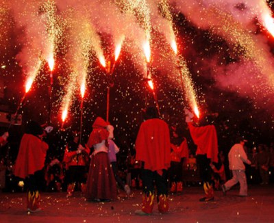 Festa Major 2014: Correfoc de Festa Major amb Diables de Mollet.