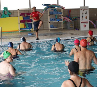 14è Aniversari del Centre Municipal d'Esport i Salut Ca n'Arimon: Màster d'Aiguagim a la piscina de 25 m.