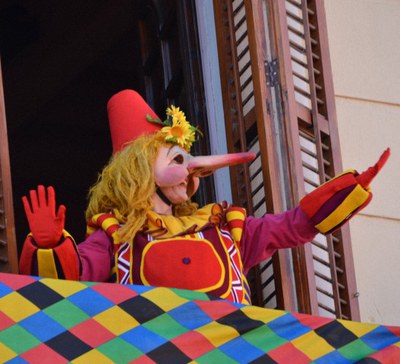 Carnaval 2016: Visita del Carnestoltes a les escoles de Mollet.