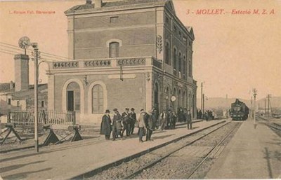 Xerrada: "Les postals de Mollet del fotògraf Lucien Roisin (1884-1943)".