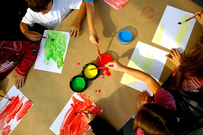 Dia Internacional dels Museus. Tallers familiars d'art al carrer.