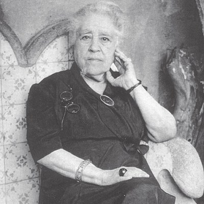 caterina-albert-port.jpg