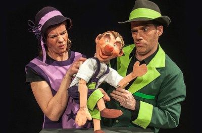 Teatre infantil: "De què fan olor els pets? a càrrec de la Cia. Sgratta.