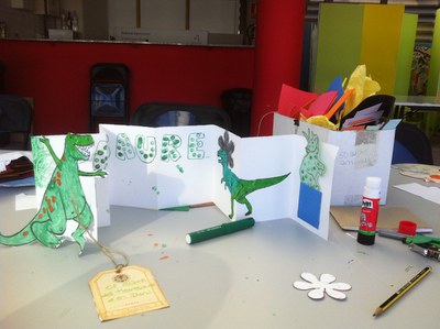 Sant Jordi 2019: L'art és un joc: Taller de llibre d’artista .