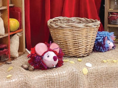 Baby Xarxa  Nadal "El ratolí Frederic" a càrrec de la CIA Cacauet Teatre.