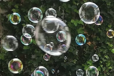 Dr. Bombolles (Animació itinerant).