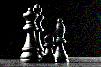 Peces d'escacs de color negre.