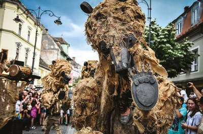 Óssos del Pirineu (Companyia Tutatis).