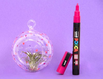Taller: Decorem vidre amb Posca.
