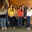 Alumnes i professorat amb l'alcalde i la regidora d'Educació