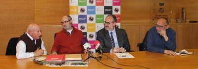 Uns documents del molletà Joan Solé Tura acrediten el centenari del CF Mollet UE al 2014.