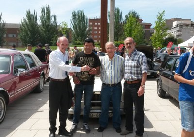 Més de 40 expositors s'apleguen a la 1a Llotja del Vehicle Clàssic.
