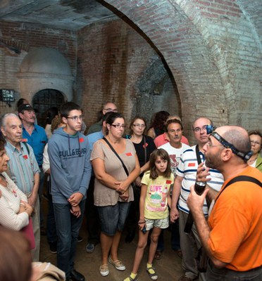 Es programaran noves visites a les caves Gomà per a l'any 2015.