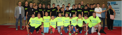Recepció als equips del CF Mollet UE que han guanyat les respectives competicions .