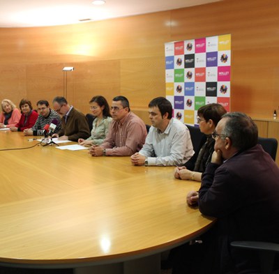 Representants de totes les entitats que formen "Mollet canta"