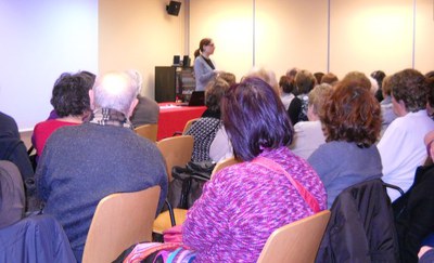 Èxit d'assistència al cicle de conferències sobre l'abordatge i el tractament de l'Alzheimer.