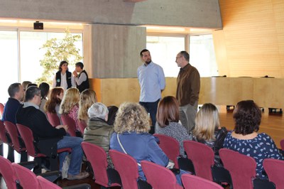 L'Ajuntament de Mollet contracta 21 aturats de llarga durada a través del Programa "Treball i Formació" .