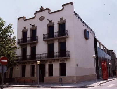  El Museu Abelló acull l'exposició "Vincles Fructífers" .