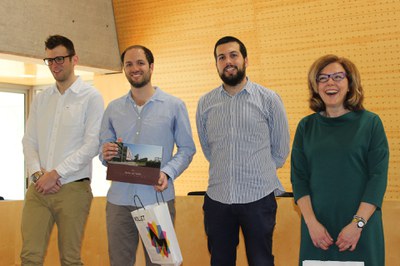 L'Ajuntament rep un grup d'estudiants alemanys .