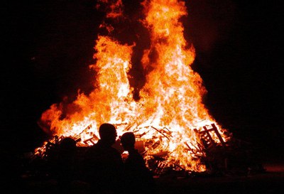 Revetlles amb precaució.