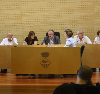 L'Ajuntament congela el sou dels càrrecs públics.