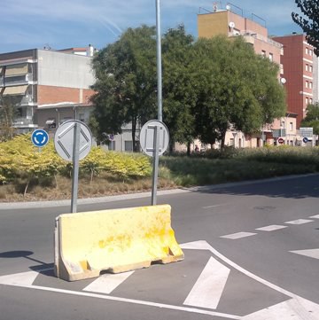 Els treballs serviran per pavimentar aquesta illa