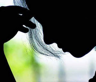 Les guanyadores recullen el premi