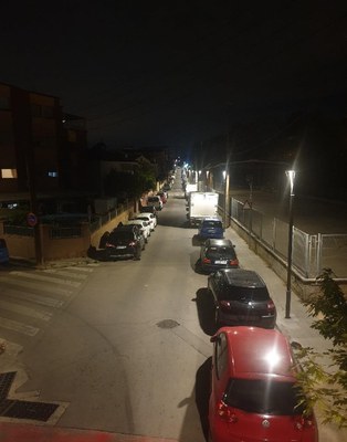 L’Ajuntament millora l’enllumenat del carrer Juan Ramón Jiménez .