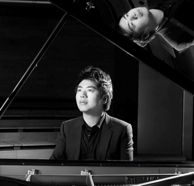 INTERIOR TRIPTIC Lang Lang 1 864x1024