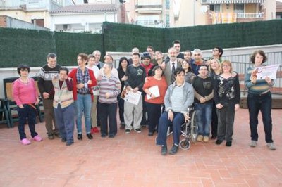 Josep Monràs agraeix els alumnes de la Fundació Alb-Bosc la seva participació a la rua de Carnaval.