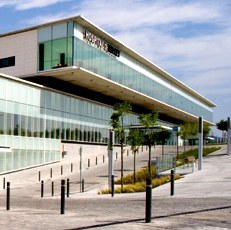 Josep Monràs felicita l’equip de Ginecologia de l’Hospital de Mollet.