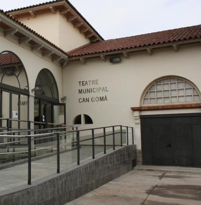 Més de tres mil alumnes assisteixen a la campanya de teatre a les escoles.