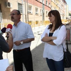 L'alcalde, la regidora d'Obres i el regidor de barri