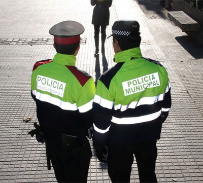 policia-i-mossos-port.jpg