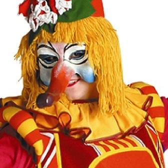 La cia. Carnamolles i l'Esbart Dansaire en el Ball del Barraló