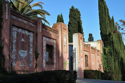El cementiri municipal amplia l’horari i els serveis amb motiu de Tots Sants.
