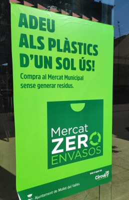 En marxa la segona fase de la campanya Mercat Zero Envasos al Mercat Municipal.