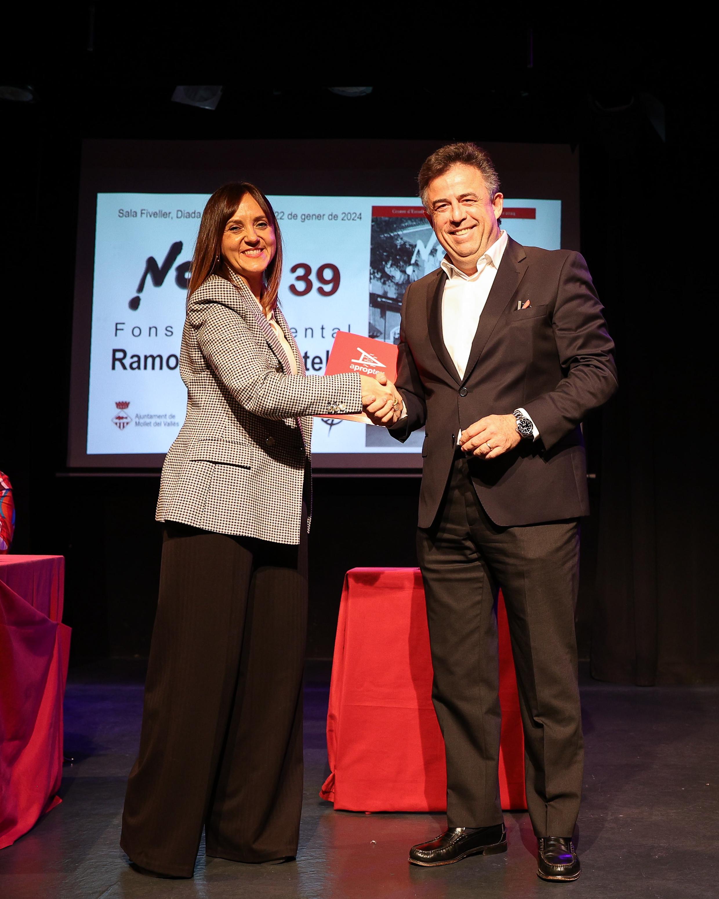 Cessió del Fons documental Ramon Ros Castelló