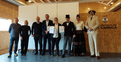 Lliurament de la certificació Biosphere i el reconeixement al Punt d'Informació Turística.