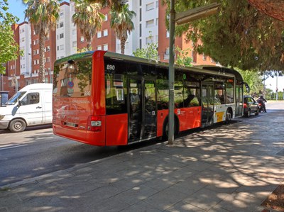 Mollet reduirà un 50% el preu de la targeta multiviatge del bus urbà.