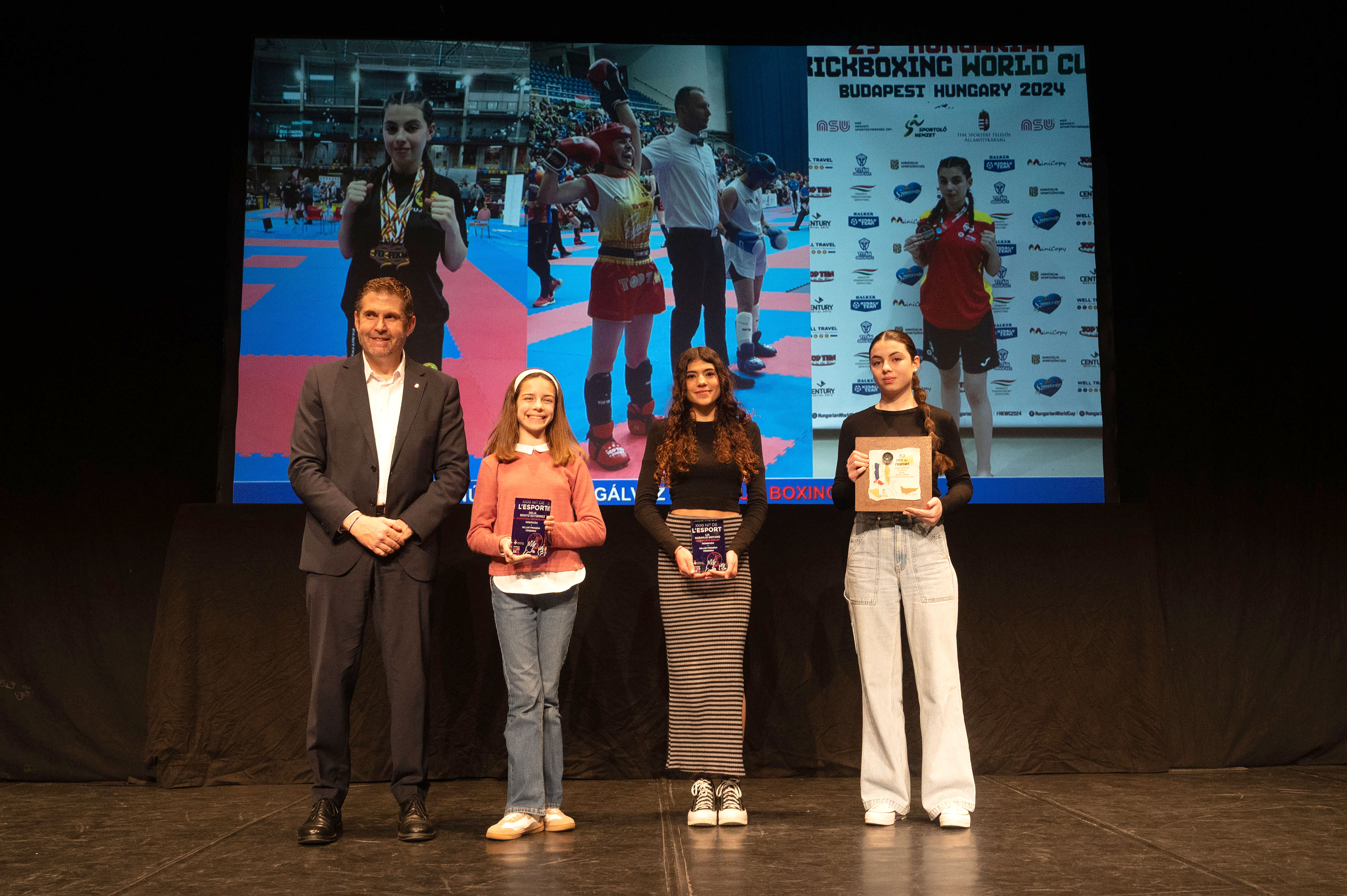 Nominades a millor promesa femenina    DELIA BENITO GUTIÉRREZ Club de Ball Esportiu Dandi,  LIA NARANJO MOYANO Club Atlètic Mollet, NÚRIA GARCÍA GÁLVEZ Actitud Boxing Crew