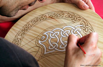 Taller de pirogravat .