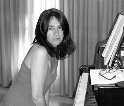 Un segle, dues sonates: La sonata en sib Major KV378 de Mozart, a càrrec d'Alberto Reguera (violí) i Ana Carro (piano).
