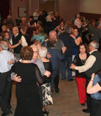 Ball de la gent gran.