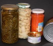 Ajudem a qui més ho necessita! Recollida d'aliments en favor del Menjador Social i el Banc d'Aliments de Mollet.
