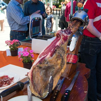 Mollet és Gourmet: Degustació gratuïta: "Què en saps del pernil?".